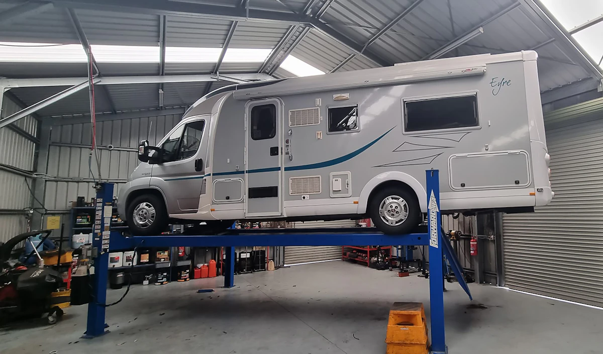 4 Post 6.3 Tonne Hoist